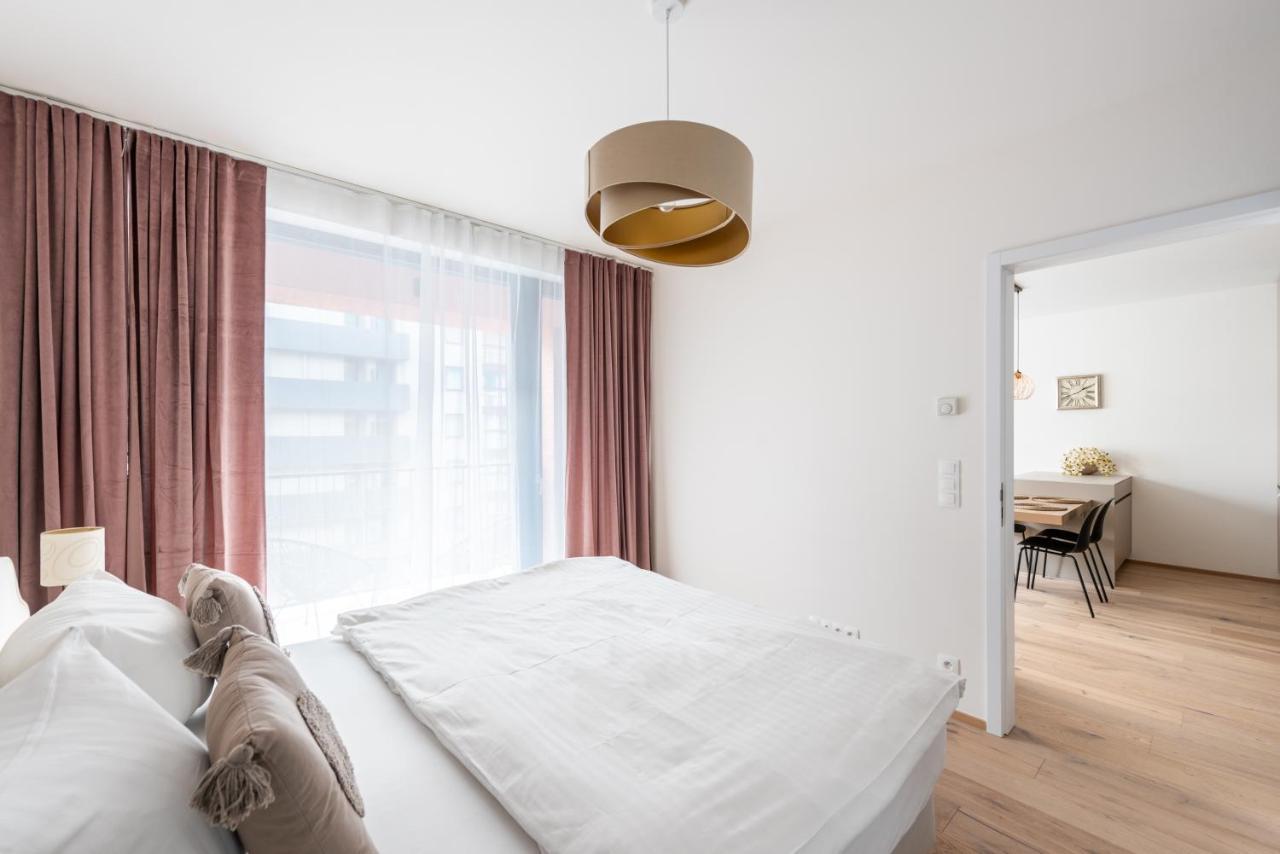 Jay Apartments Prague Extérieur photo